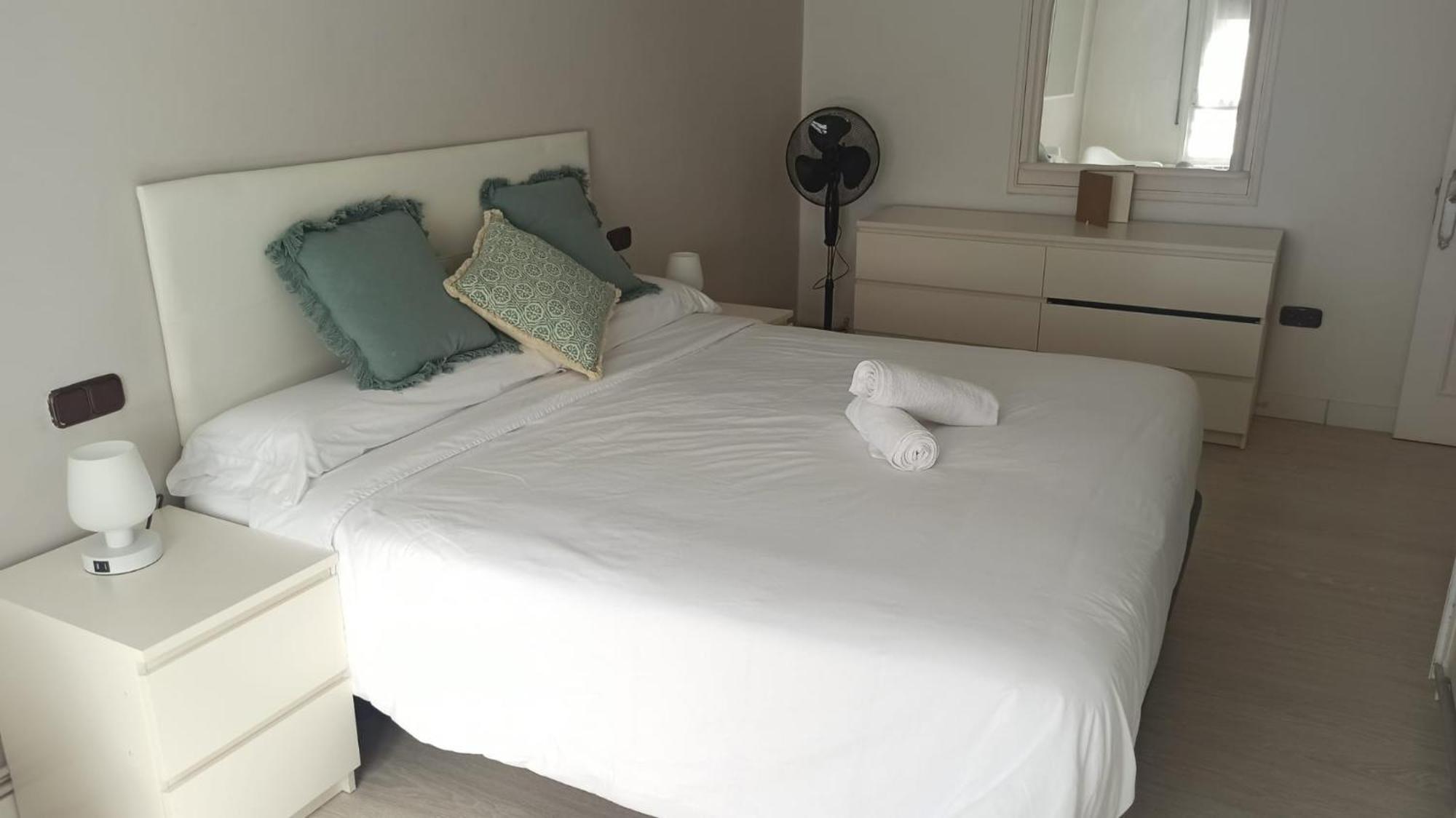 Ohana, Apartamento-Parking Privado Gratis-Centrico-Wifi-Ascensor-Sin Cuestas-82M2 Bermeo Ngoại thất bức ảnh