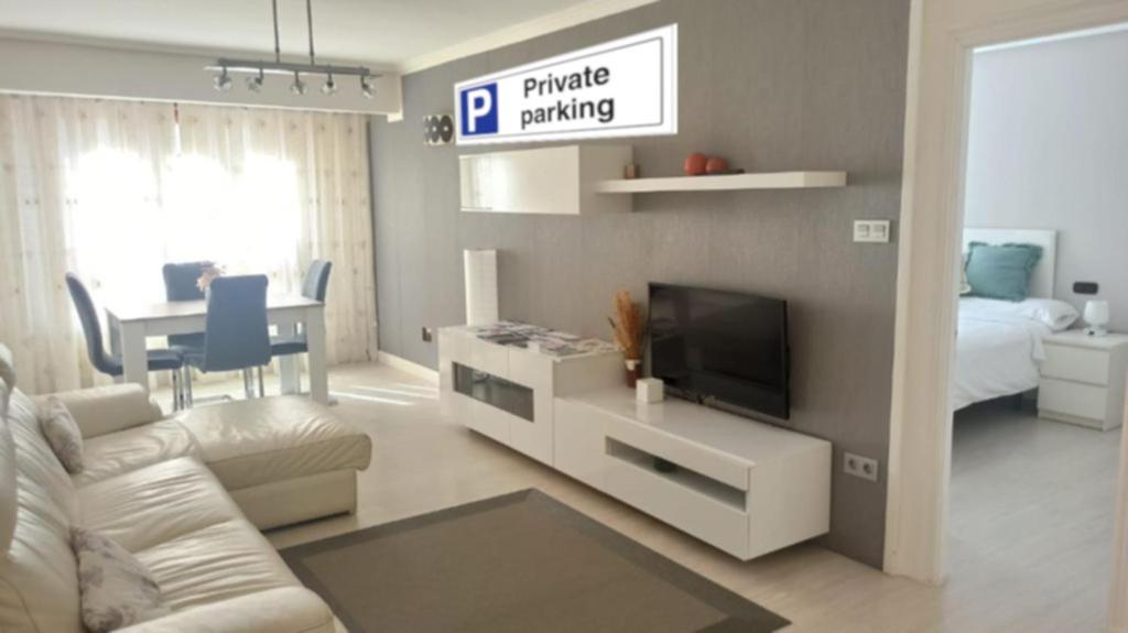 Ohana, Apartamento-Parking Privado Gratis-Centrico-Wifi-Ascensor-Sin Cuestas-82M2 Bermeo Ngoại thất bức ảnh